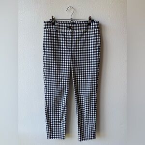 J. Crew Straight Leg Cropped Pant